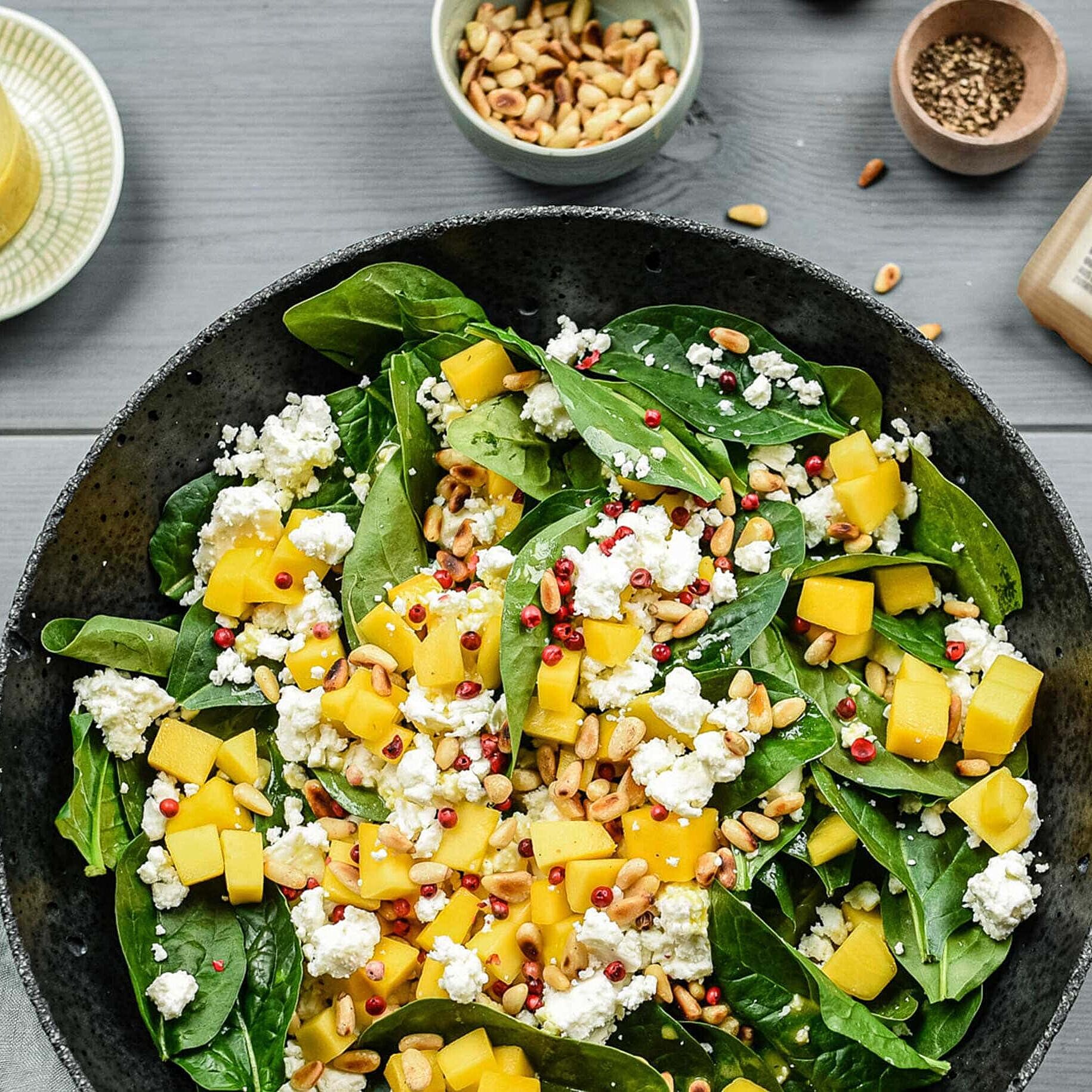 GAZİ Bio Feta Spinatsalat