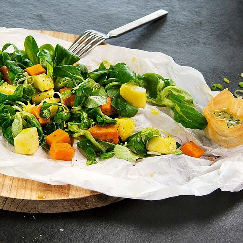 GAZi Rezepte Grillkäse Halloumi Feldsalat