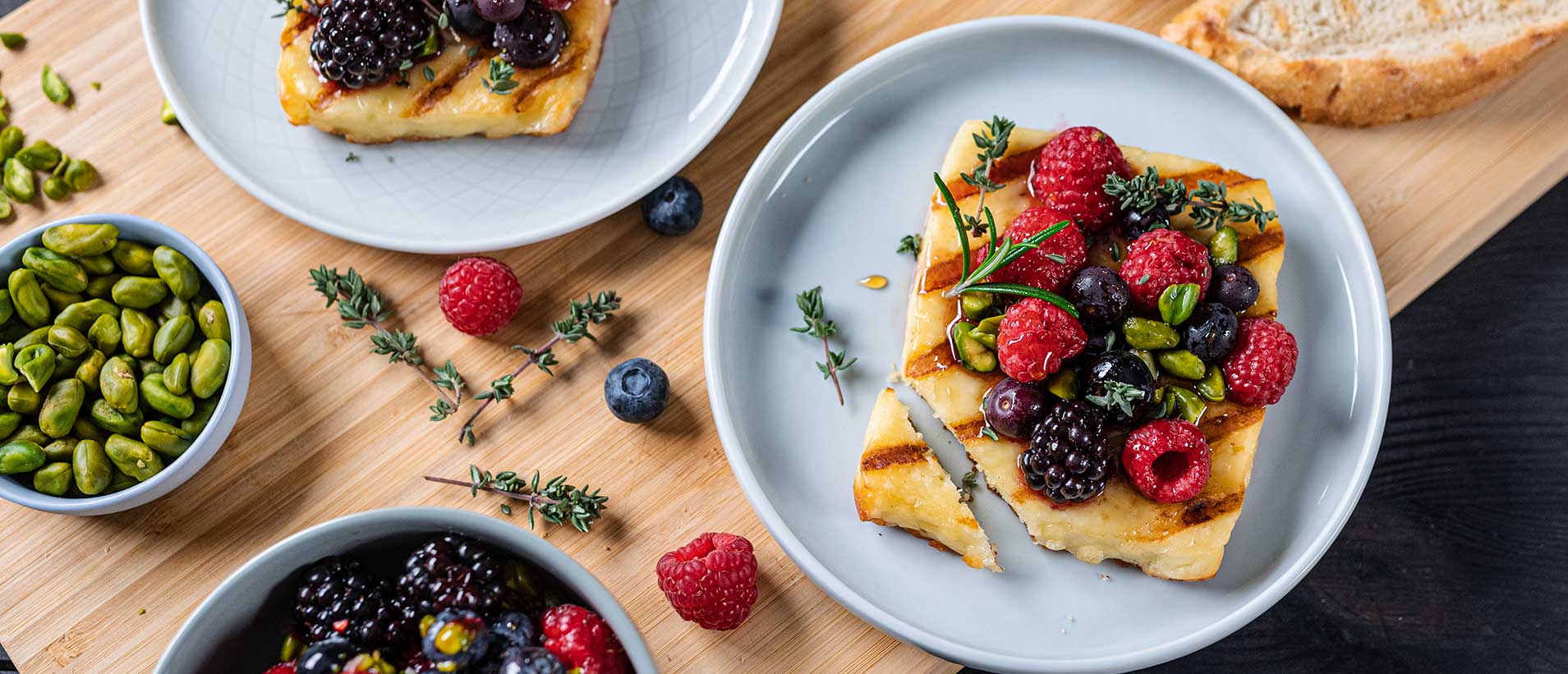 GAZİ Grill- und Pfannenkäse Beeren-Topping