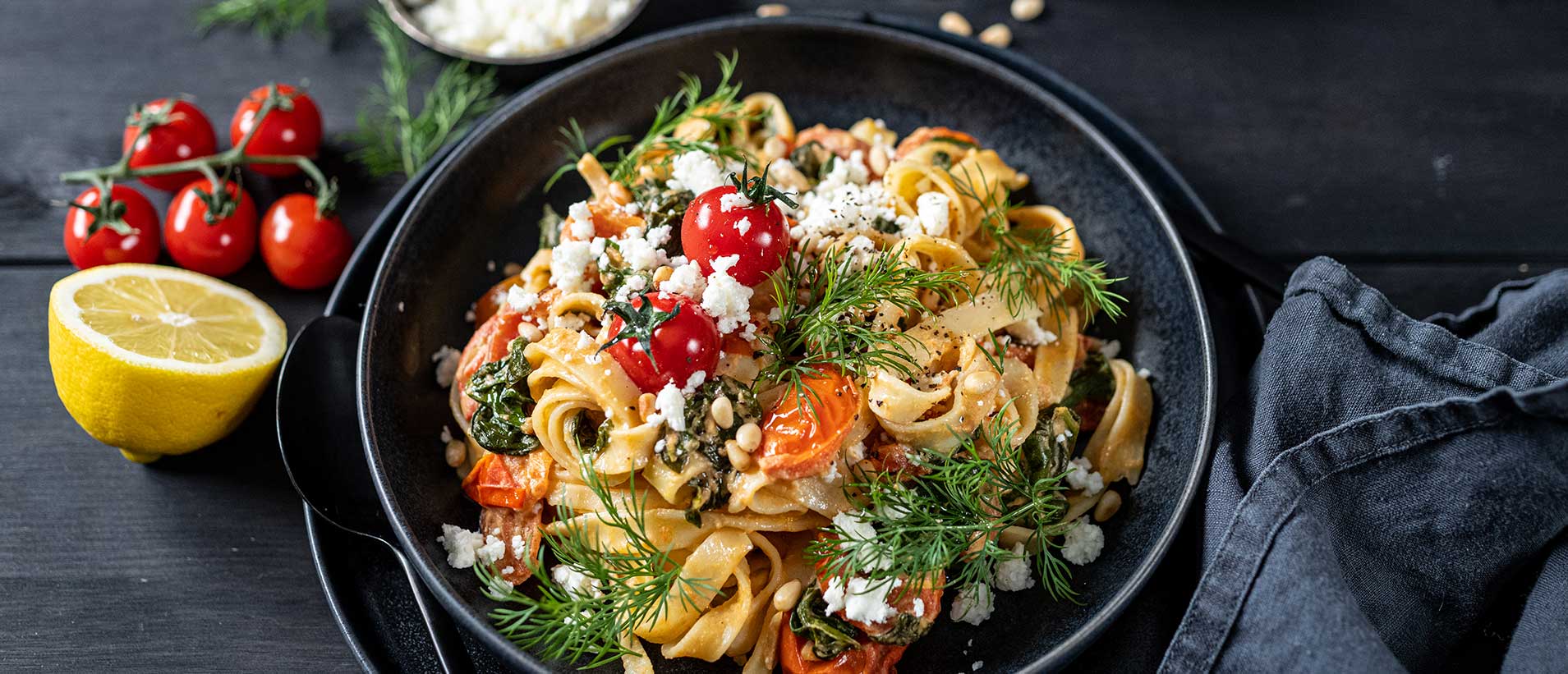 Schnelle Feierabendpasta mit Feta