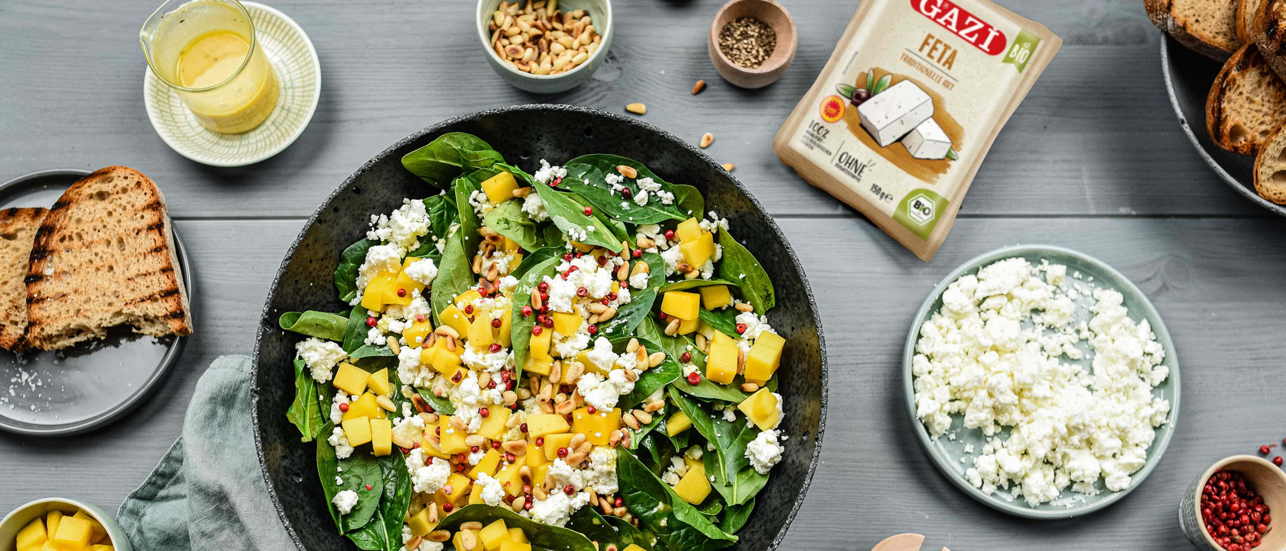 GAZİ Bio Feta Spinatsalat