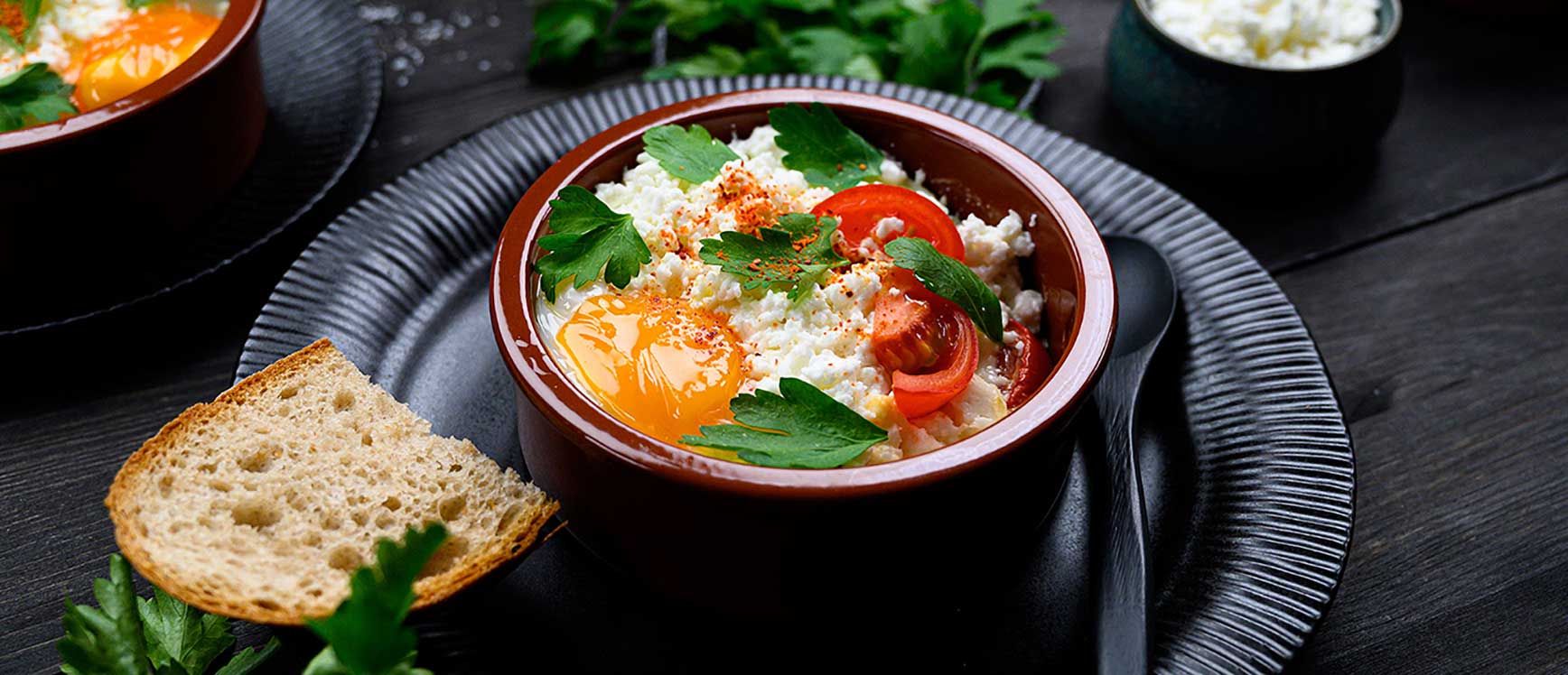 GAZİ Ziegenkäse Baked Eggs